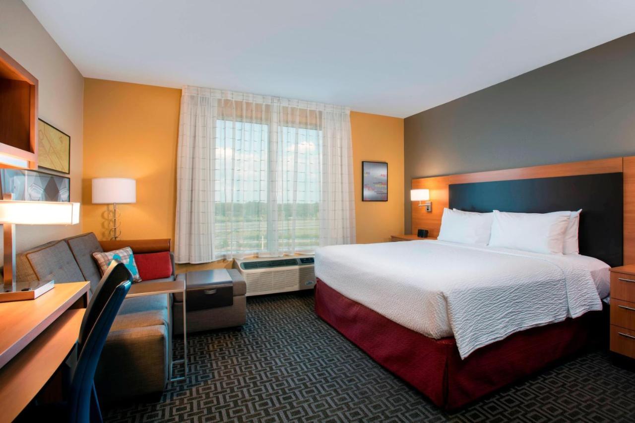 Towneplace Suites Orlando At Flamingo Crossings Town Center/Western Entrance Bay Lake Екстериор снимка