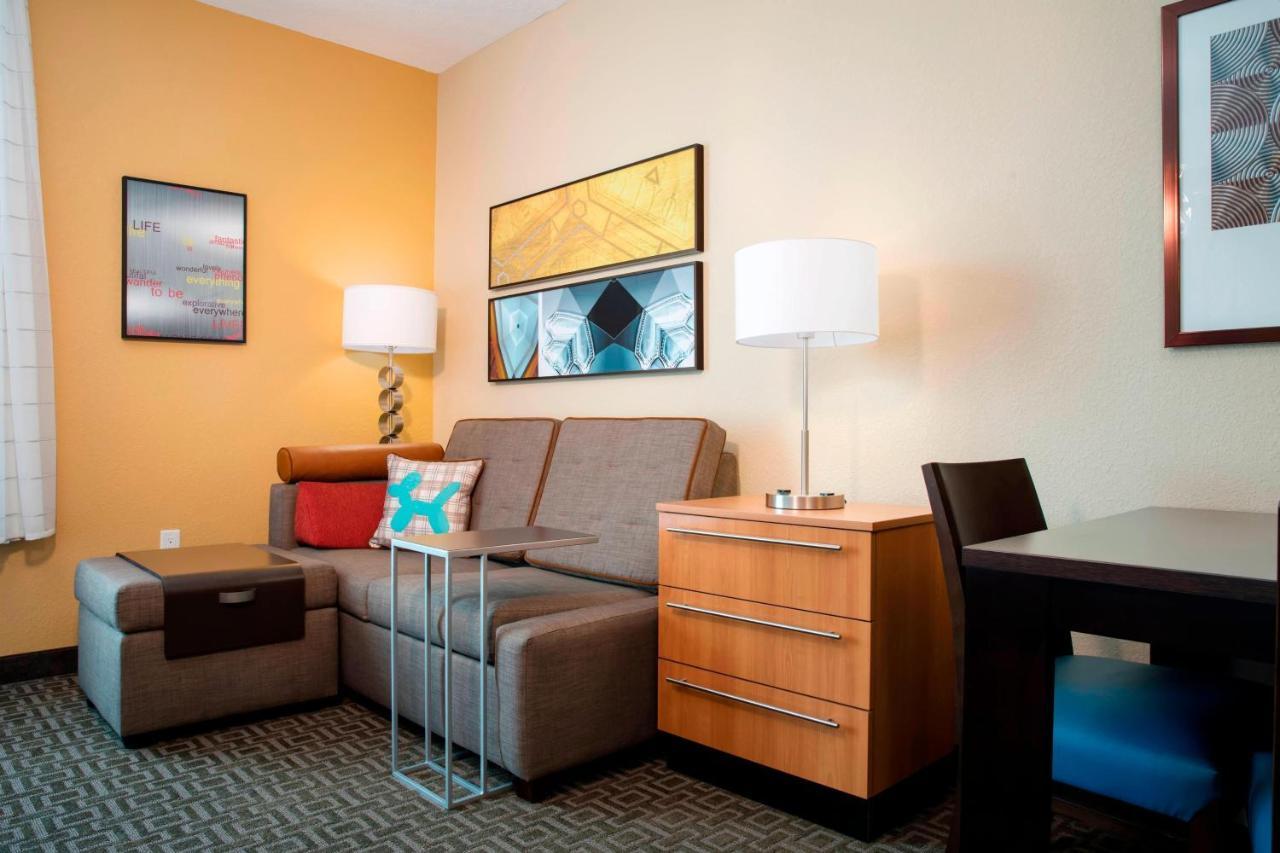 Towneplace Suites Orlando At Flamingo Crossings Town Center/Western Entrance Bay Lake Екстериор снимка