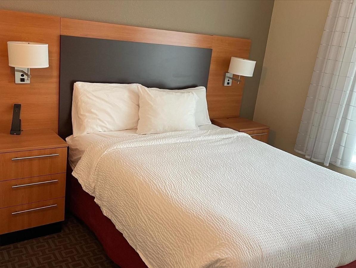 Towneplace Suites Orlando At Flamingo Crossings Town Center/Western Entrance Bay Lake Екстериор снимка