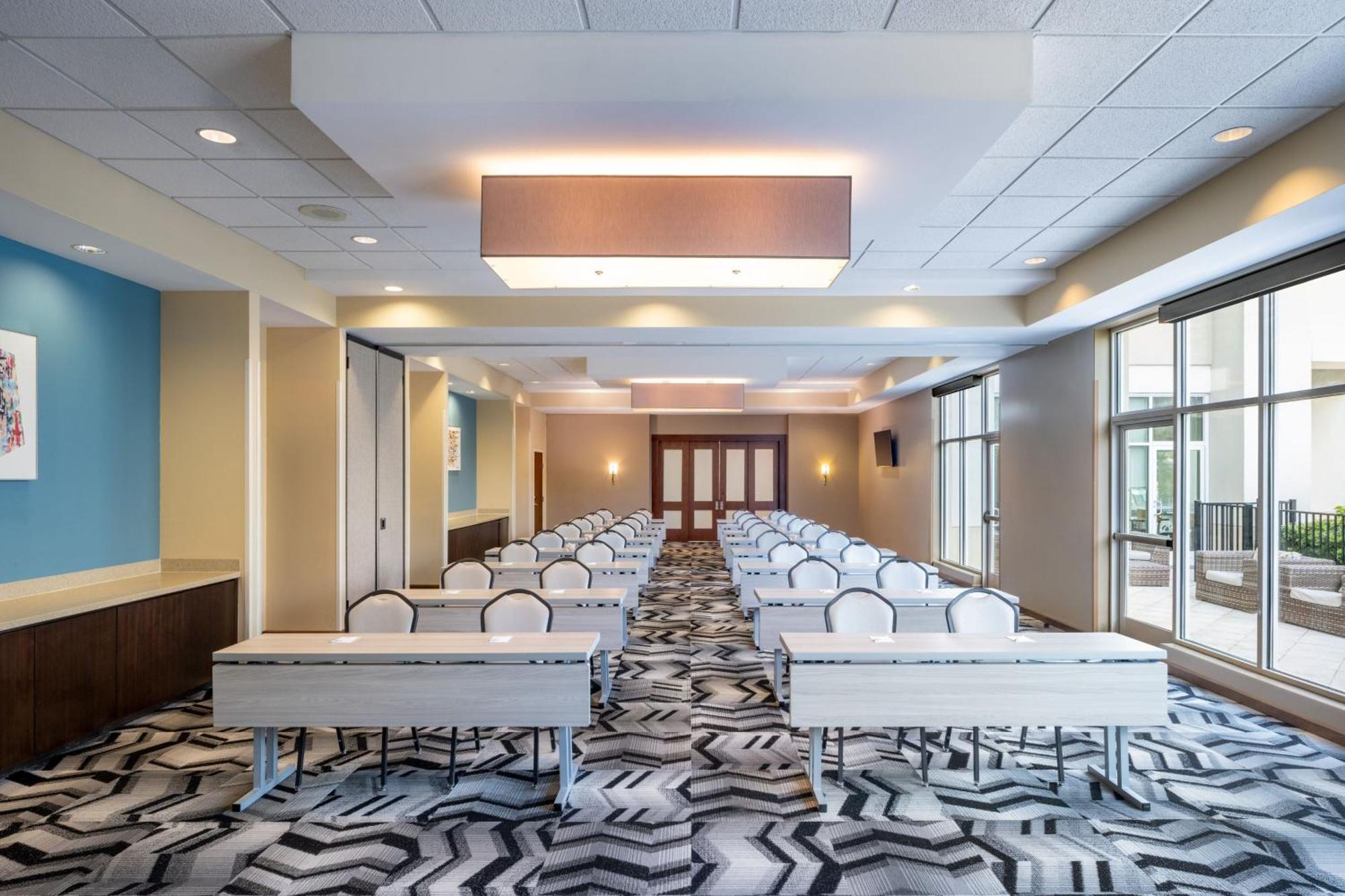 Towneplace Suites Orlando At Flamingo Crossings Town Center/Western Entrance Bay Lake Екстериор снимка