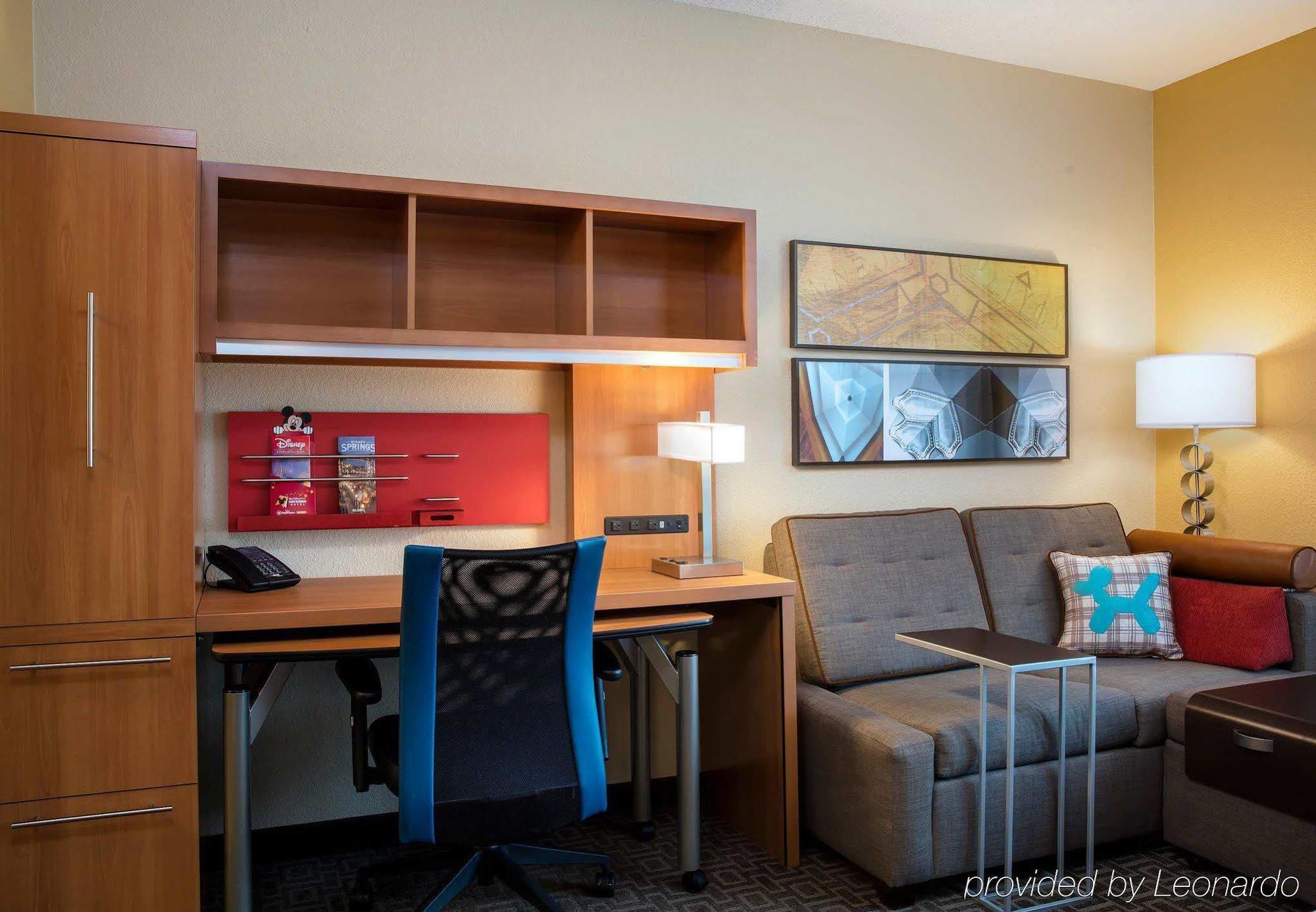 Towneplace Suites Orlando At Flamingo Crossings Town Center/Western Entrance Bay Lake Екстериор снимка